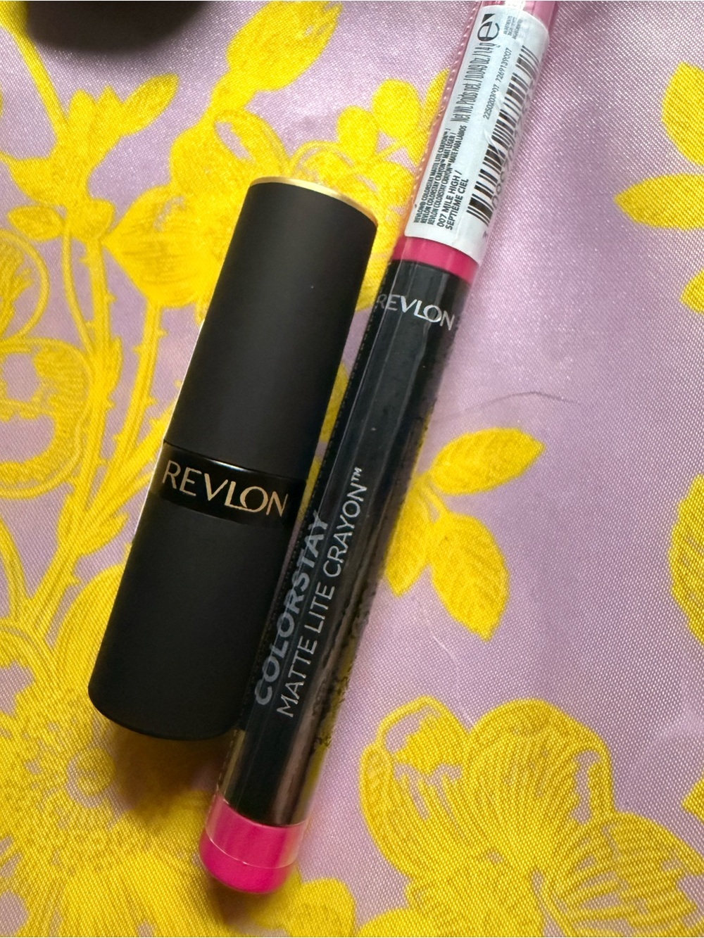 Revlon Matte Lipstick & ColorStay Crayon Duo - Bright Pink